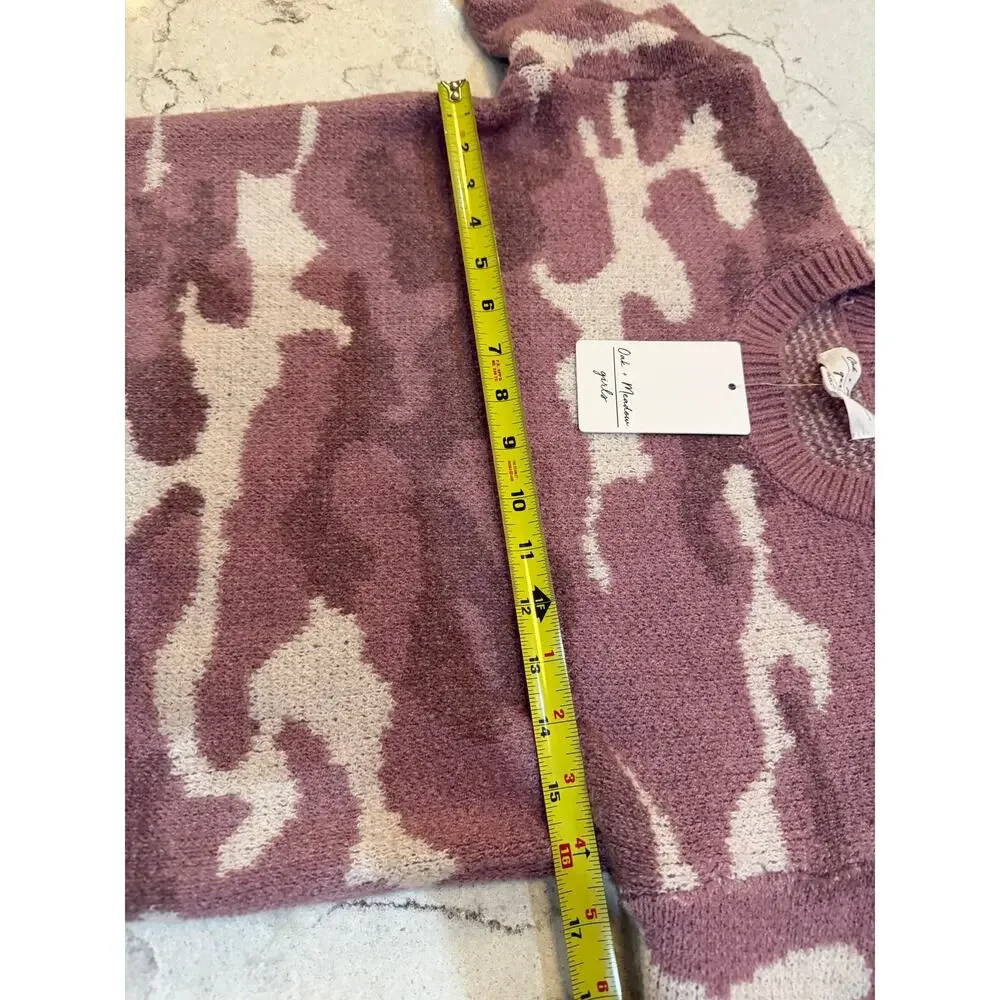 💕 Girls Pink Camo Sweater – Size 10/12 | NWT 💕